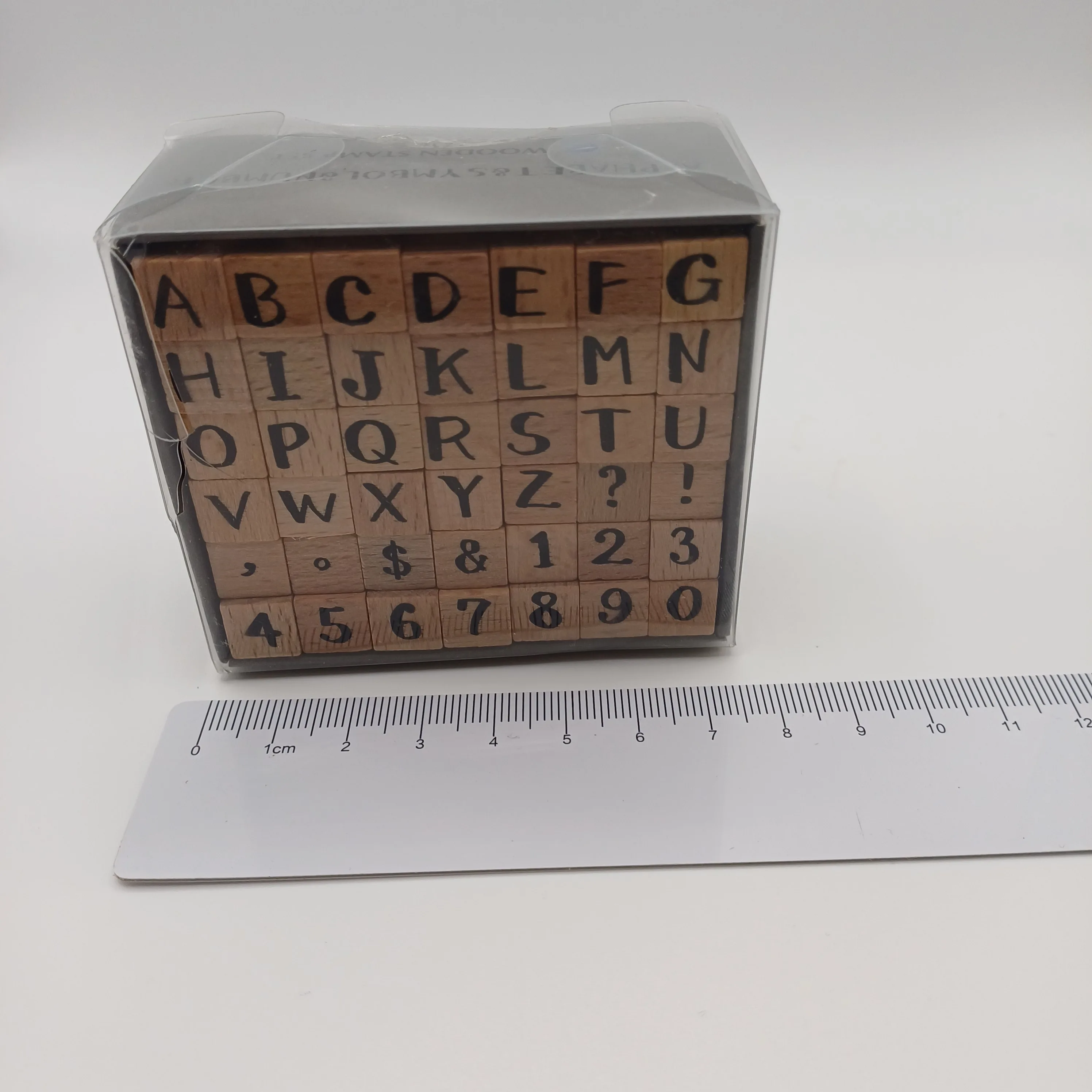 Alphabet tampon en bois