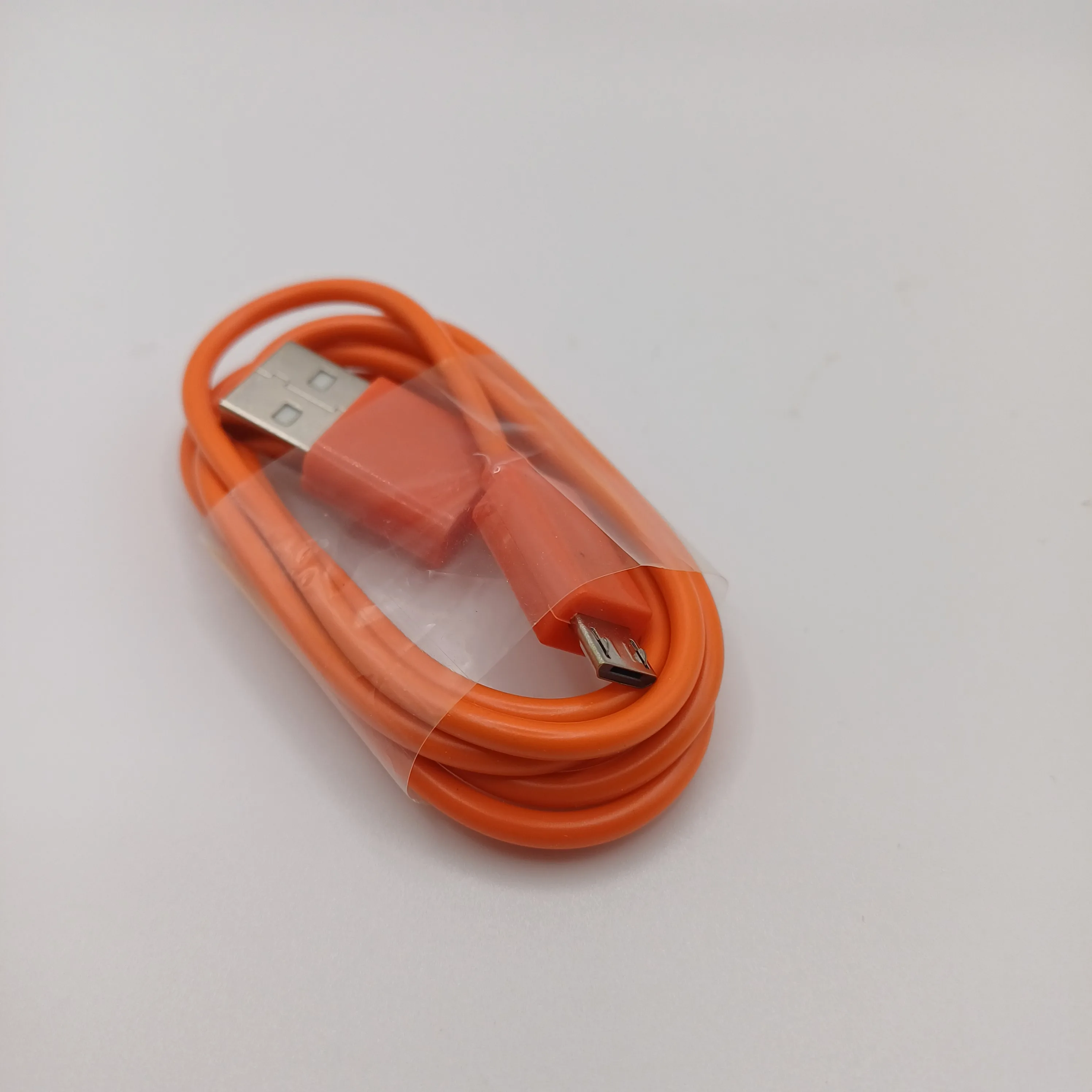 Cable orange USB / Micro-USB