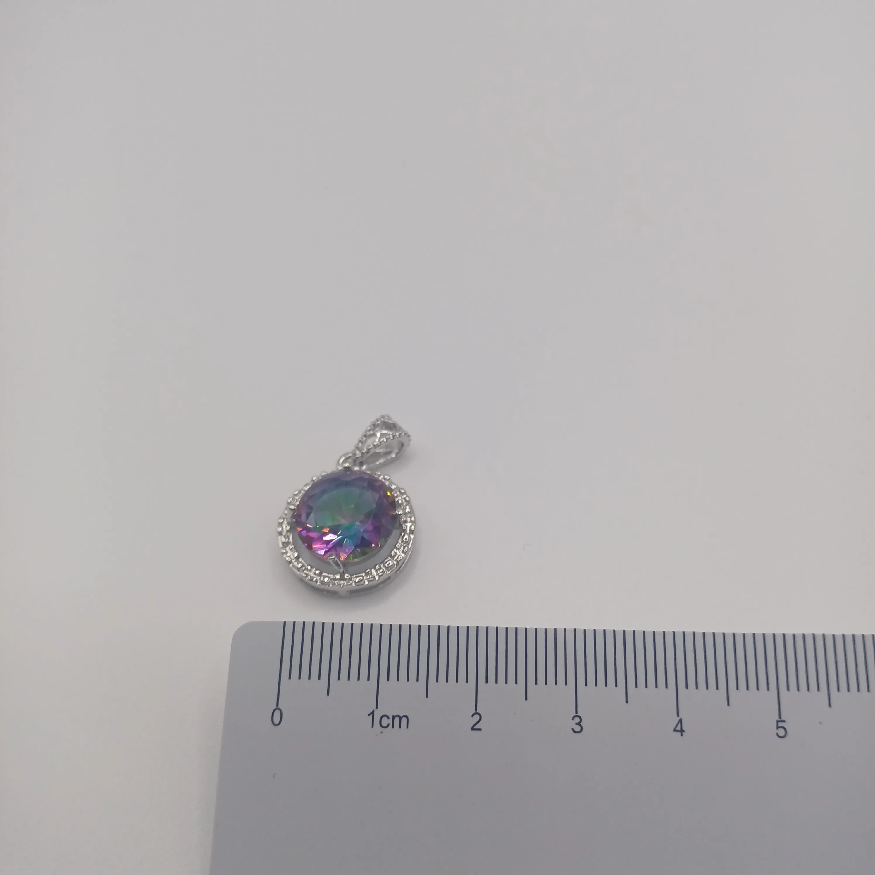 Pendentif fantaisie rose/vert rond